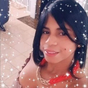 Meet your Posher, Amalia